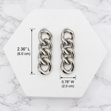 Load image into Gallery viewer, CHUNKY SILVER CHAIN LINK EARRINGS, STATEMENT DROP EARRINGS, BOLD OVAL LINK DANGLE EARRINGS, MODERN SILVER JEWELRY FOR WOMEN