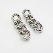 Load image into Gallery viewer, CHUNKY SILVER CHAIN LINK EARRINGS, STATEMENT DROP EARRINGS, BOLD OVAL LINK DANGLE EARRINGS, MODERN SILVER JEWELRY FOR WOMEN
