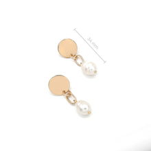 Load image into Gallery viewer, COIN & PEARL NECKLACE SET