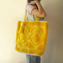 Load image into Gallery viewer, YELLOW TERRY BEACH BAG FOR WOMEN UNIQUE EMBROIDERY SHOULDER BAG
