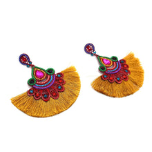 Load image into Gallery viewer, RHINESTONE DELICATED TASSEL EARRINGS
