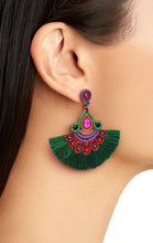 Load image into Gallery viewer, RHINESTONE DELICATED TASSEL EARRINGS