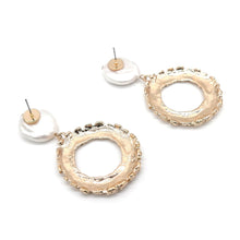 Load image into Gallery viewer, METAL & PEARL DROP EARRINGS