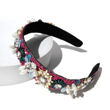 Load image into Gallery viewer, FLORAL BEADED DELICATED HEADBAND