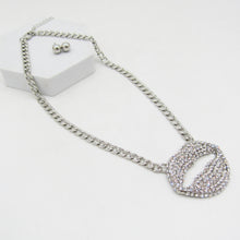 Load image into Gallery viewer, RHINESTONE LIP PENDANT NECKLACE – STATEMENT LIP BLING JEWELRY
