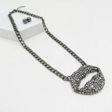 Load image into Gallery viewer, RHINESTONE LIP PENDANT NECKLACE – STATEMENT LIP BLING JEWELRY
