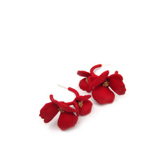 Load image into Gallery viewer, RED FLOWER EARRINGS FOR SPRING WOMEN&#39;S DAILY FASHION ACCESSORIES
