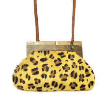 Load image into Gallery viewer, LEOPARD PRINT COWHIDE LEATHER WOOD FRAME CLUTCH
