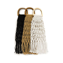 Load image into Gallery viewer, WOOD HANDLE CROCHET TOTE BAG
