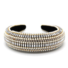 Load image into Gallery viewer, RHINESTONE &amp; PEARL DELICATED HEADBAND
